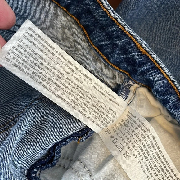 ABERCROMBIE & FITCH Curve Love The Mom High Rise Jeans Mid Wash Button Fly 29/8R - Picture 9 of 12